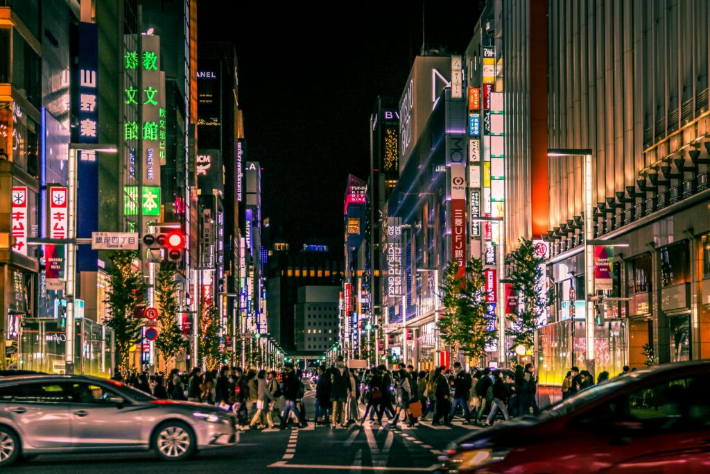 Best 9 places to go in Tokyo - Ginza